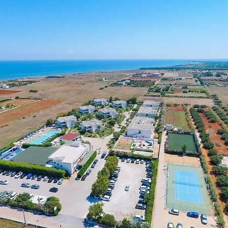 Torre Guaceto Greenblu Курортный комплекс