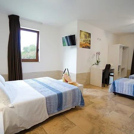 Torre Guaceto Greenblu 4* Спеккьолла