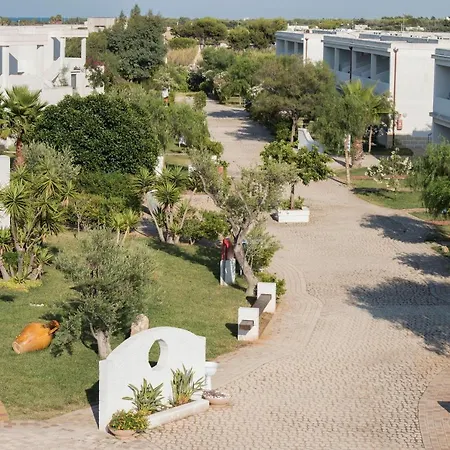 Torre Guaceto Greenblu 4* Спеккьолла