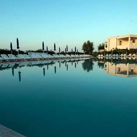 Resort Torre Guaceto Greenblu 4*